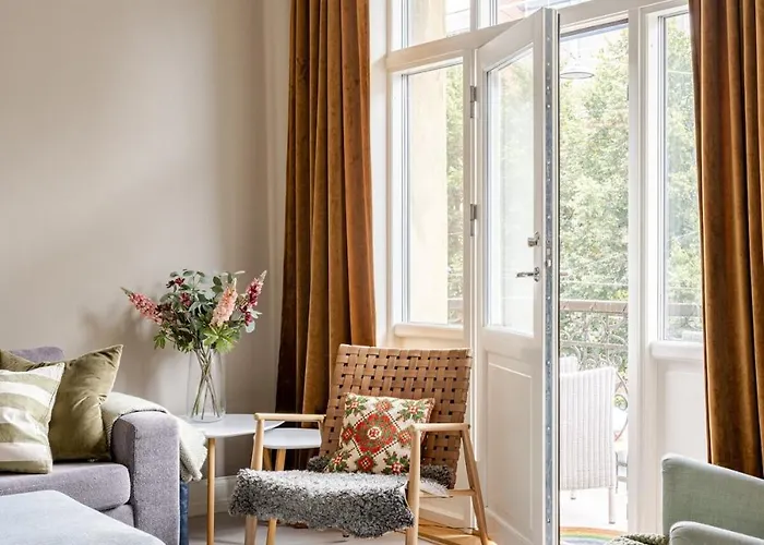 Classic Apartment With Balconies